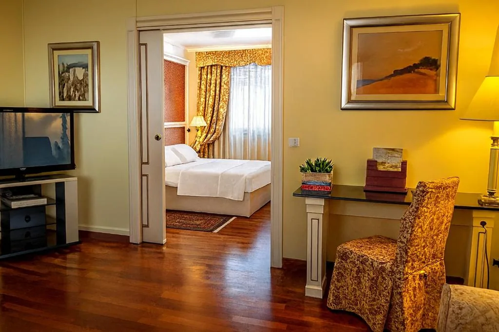 Suite — LVG Hotel Collection – La Bussola