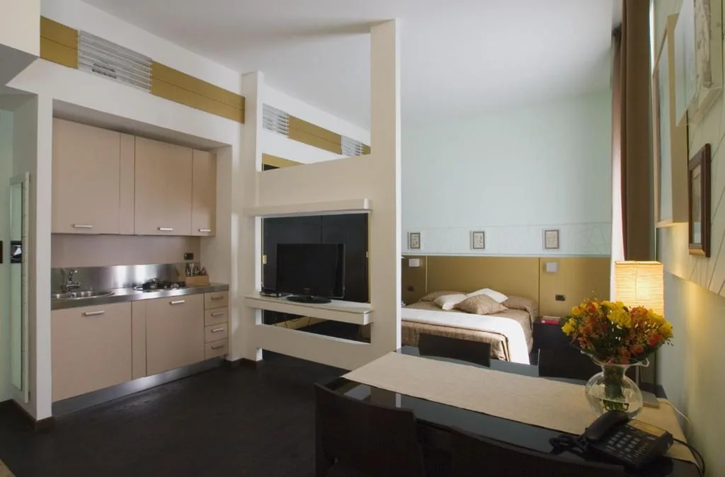 Suite Monica — HT Romeo Al Babuino