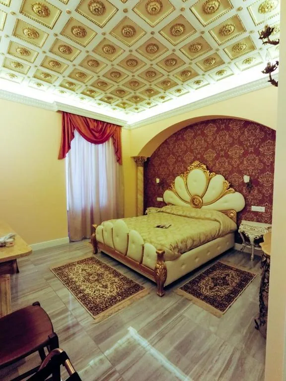 Suite Presidenziale — Impero Vaticano Suites Guest House