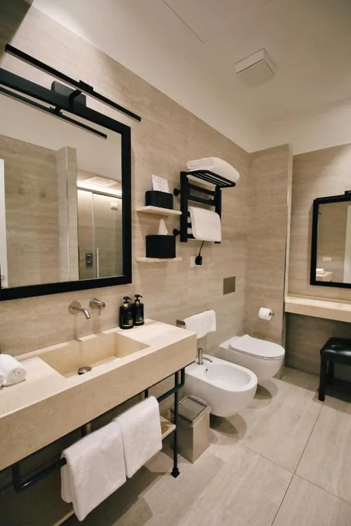 Suite Prestige — Palazzo Goldoni Condotti Collection