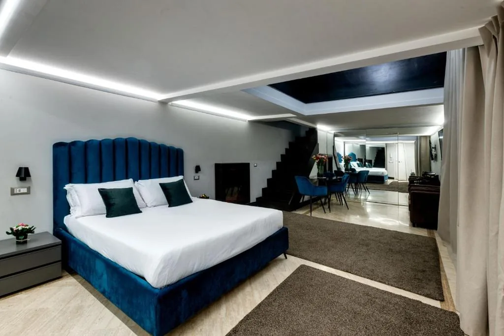 Suite Prestige su 2 Livelli — V Collection Piazza Farnese Luxury Suites