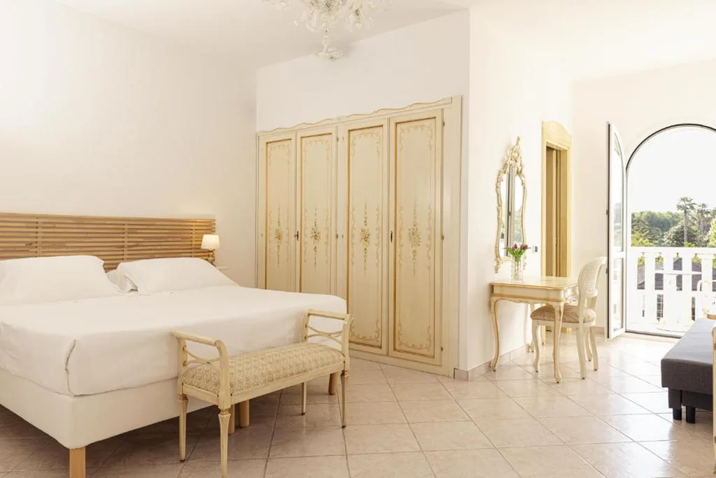 Queen Suite — Fiordaliso Hotel