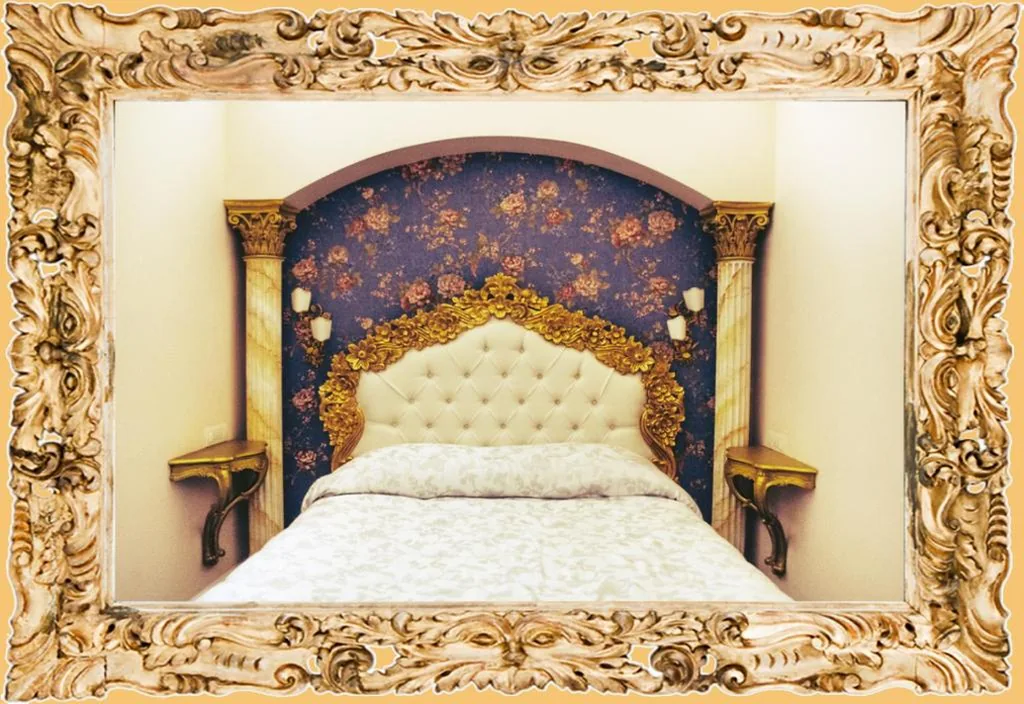 Suite Queen — Impero Vaticano Suites Guest House