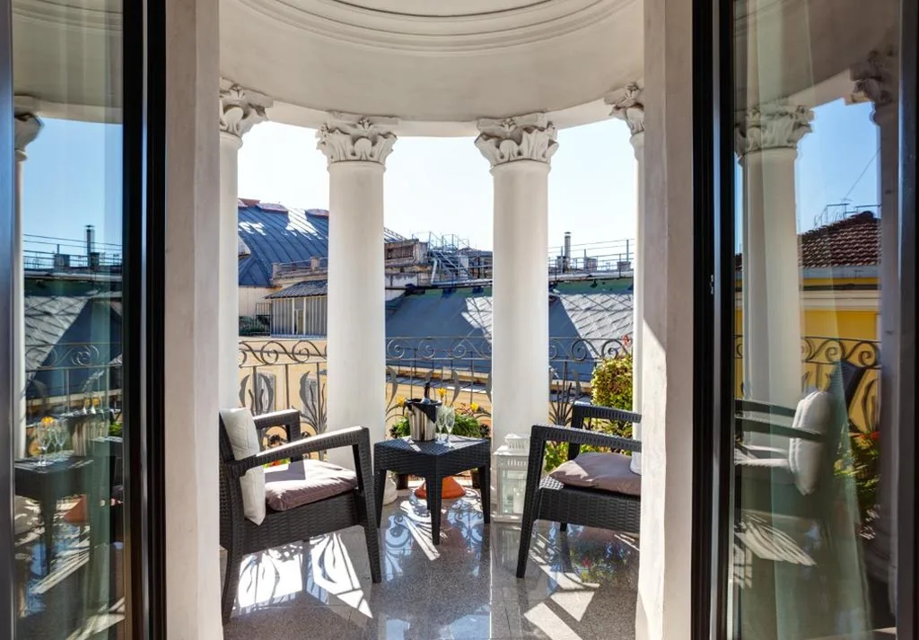 Royal Wellness Suite with Balcony — Dharma Luxury Hotel & SPA