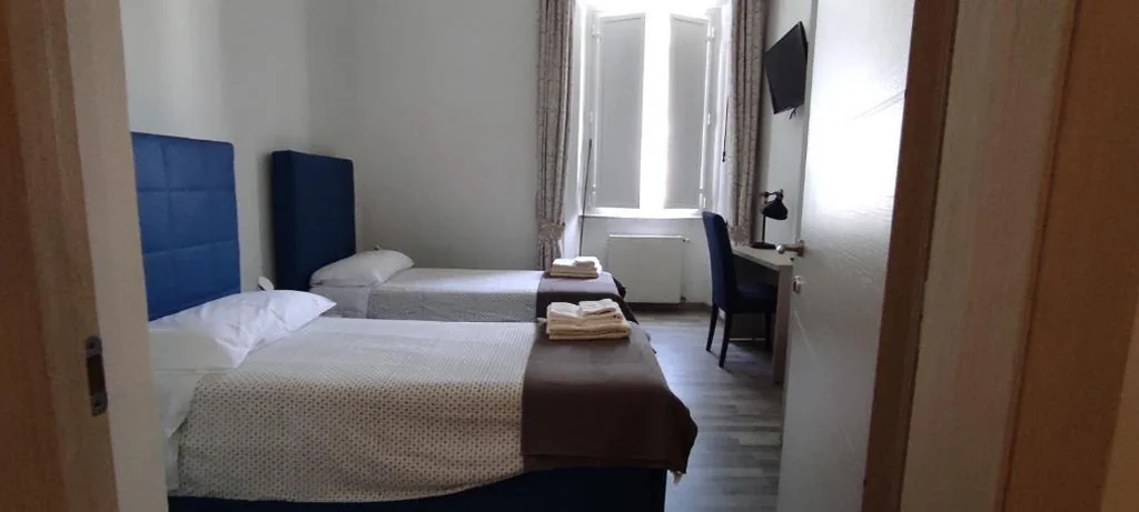 Suite Standard — Rome Station Rooms