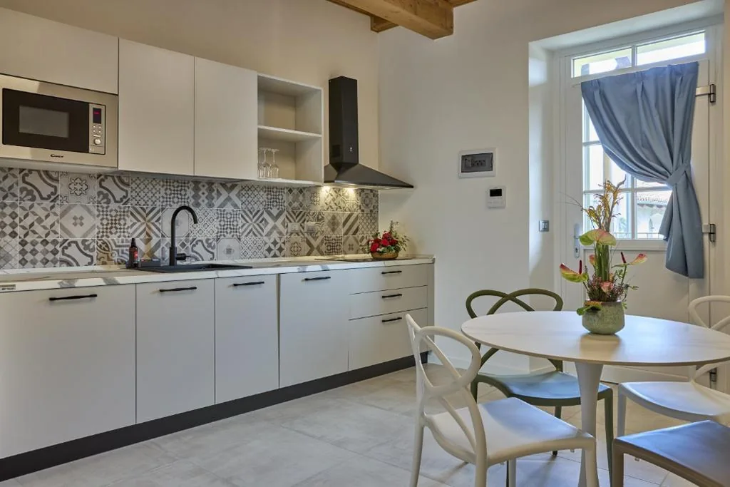 Suite Standard — Via Ai Portici Suite