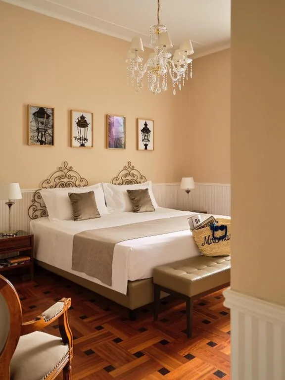 Suite Superior con Vista Mare — Grand Hotel Miramare