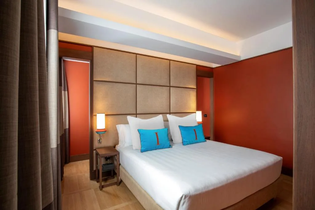 Suite — The Independent Hotel