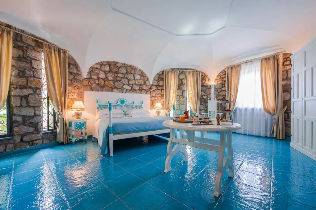 Suite Tower - 1° Piano — Grand Hotel Le Rocce