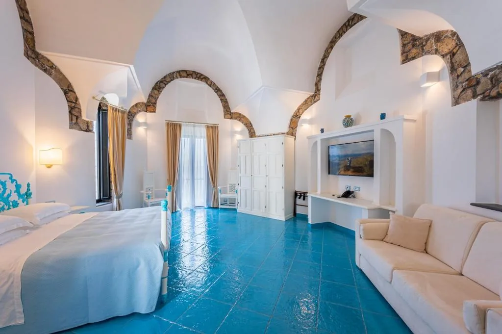 Suite Tower - 2° Piano — Grand Hotel Le Rocce