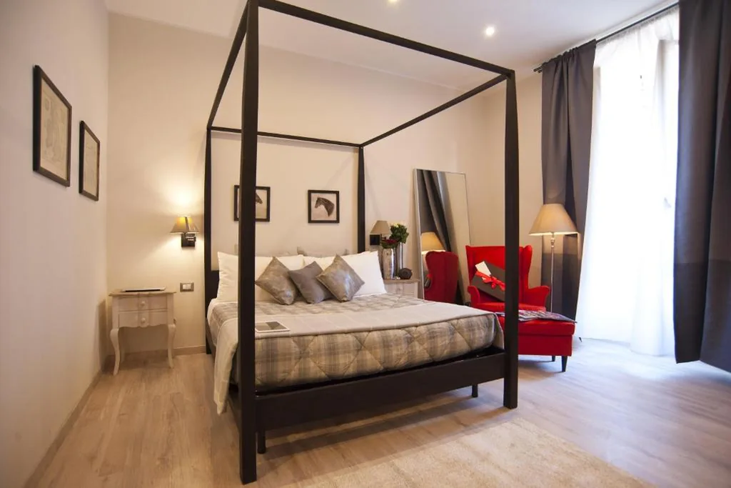 Suite — Town House 62