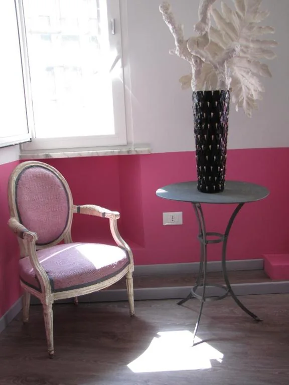 Suite — Trastevere Colors