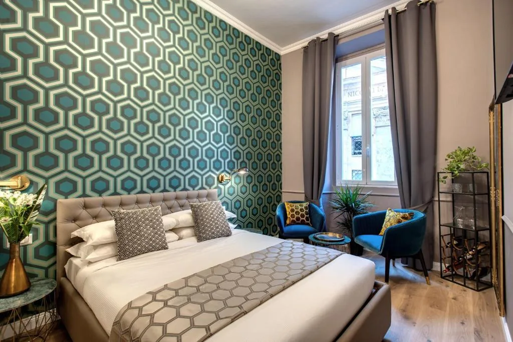 Suite — Tree Charme Parliament Boutique Hotel