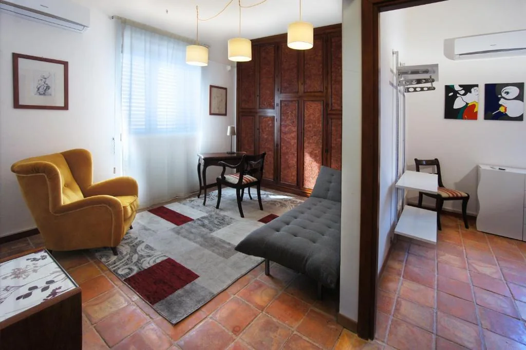 Suite — Villa Di Papa’