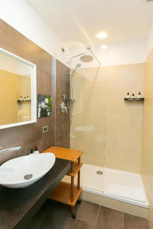SuitInn19 — foto 8