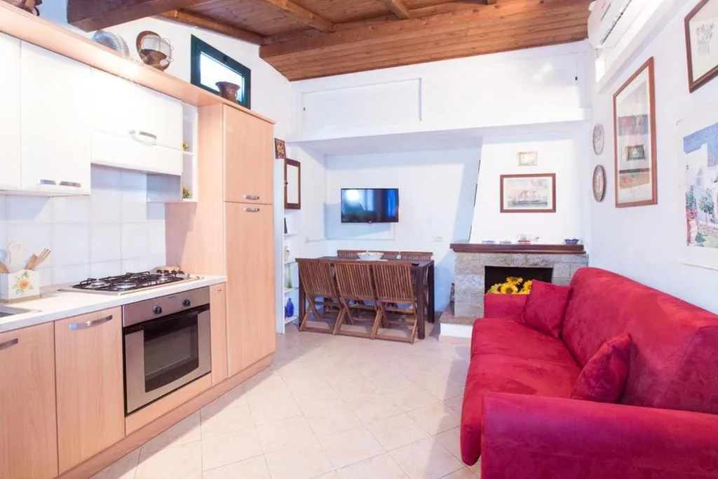 SUNFLOWER Cosy Cottage AC and Parking space — foto 8