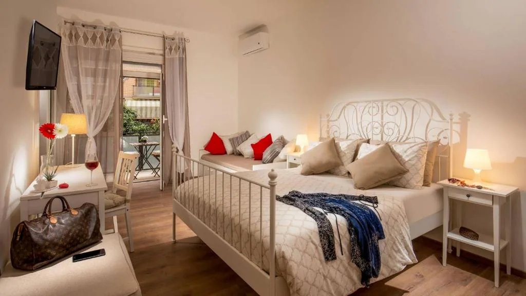Sweet home Piramide ROOMS