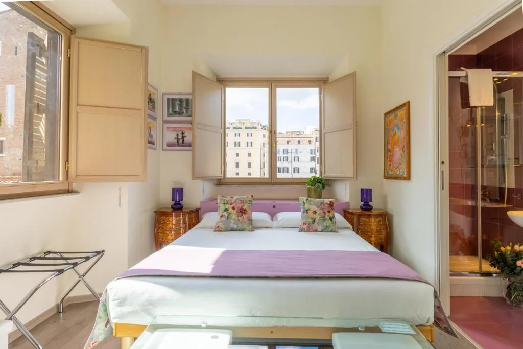 Temple View FCollection Superior Relais