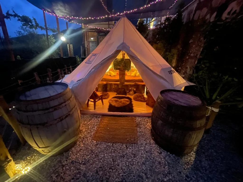 Tent — Re dream suite a tema – Rapallo