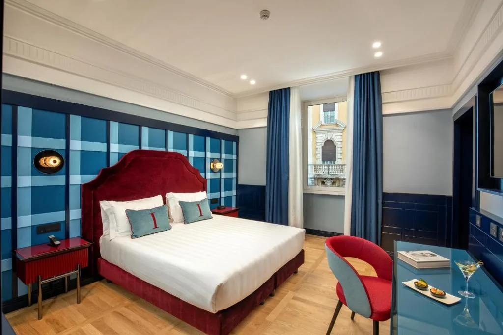 The Independent Hotel