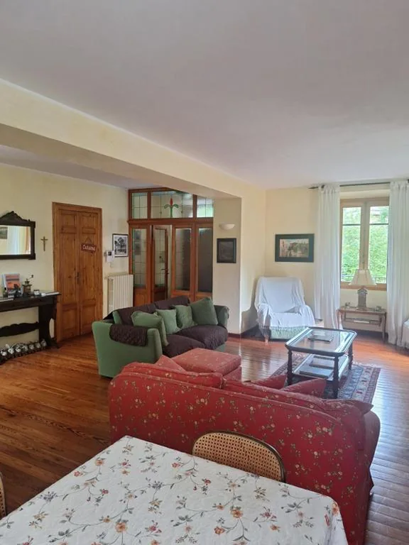 The Ortensia, our Room with Lake View, Spacious Park-Facing Balcony and Private External Bathroom at the Villa Isabella Stresa — foto 5