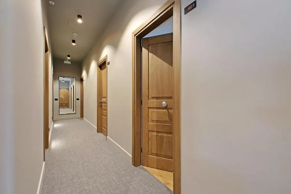 The Place Gallia – New Guesthouse San Giovanni- self check-in – modern bathrooms-near metro A