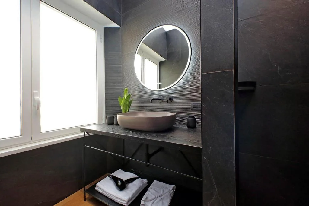 The Place Gallia – New Guesthouse San Giovanni- self check-in – modern bathrooms-near metro A — foto 7