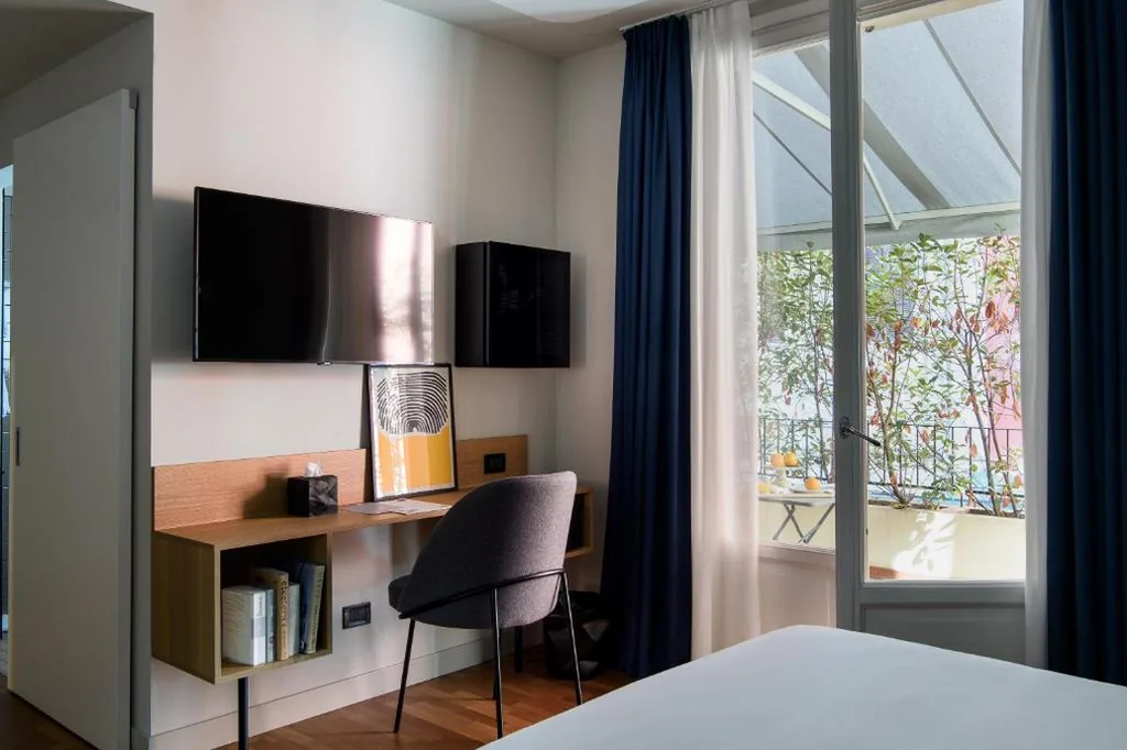 The Poet Hotel — foto 4