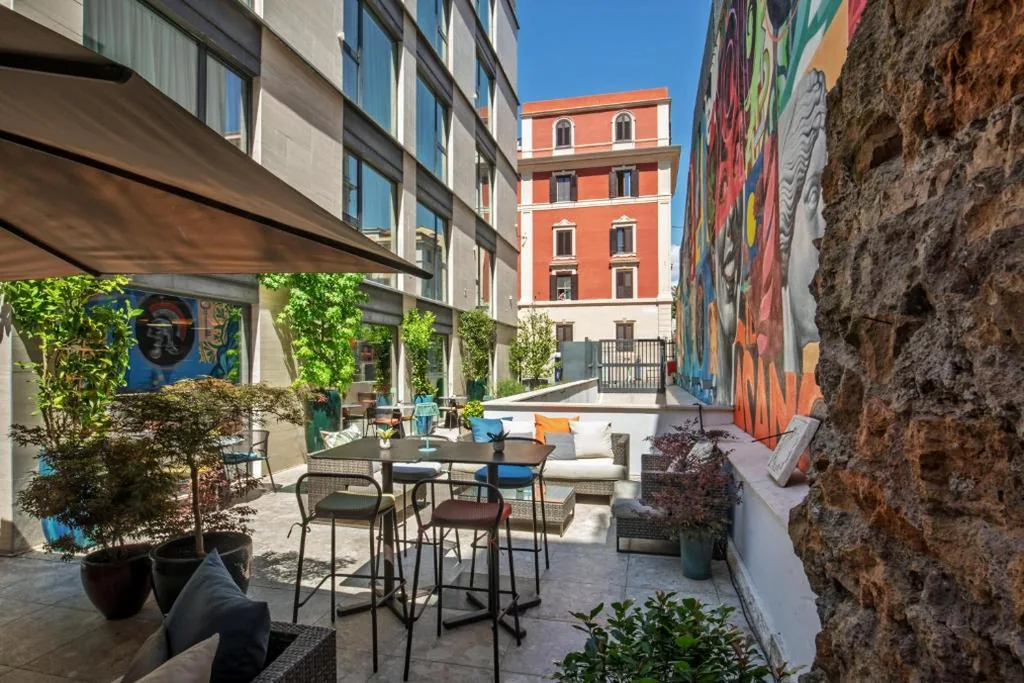 The Spring House Hotel Rome Vatican, Tapestry Collection Hilton