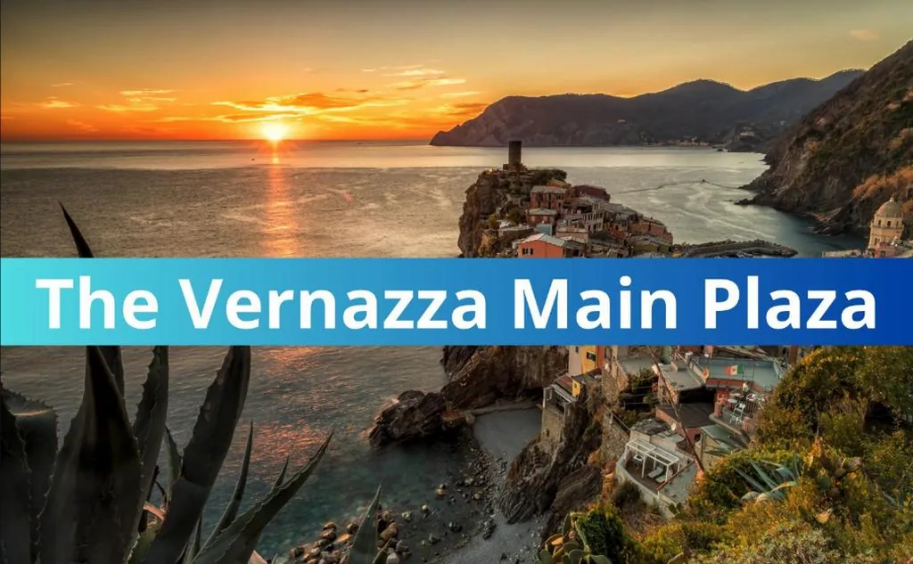 The Vernazza Main Plaza – Rooms & Apartment