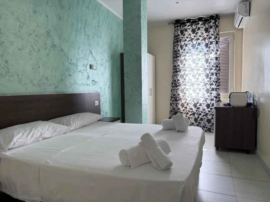 Tiburtina Hotel Holiday