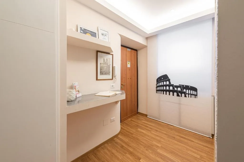 Top Floor Colosseo Guesthouse — foto 7