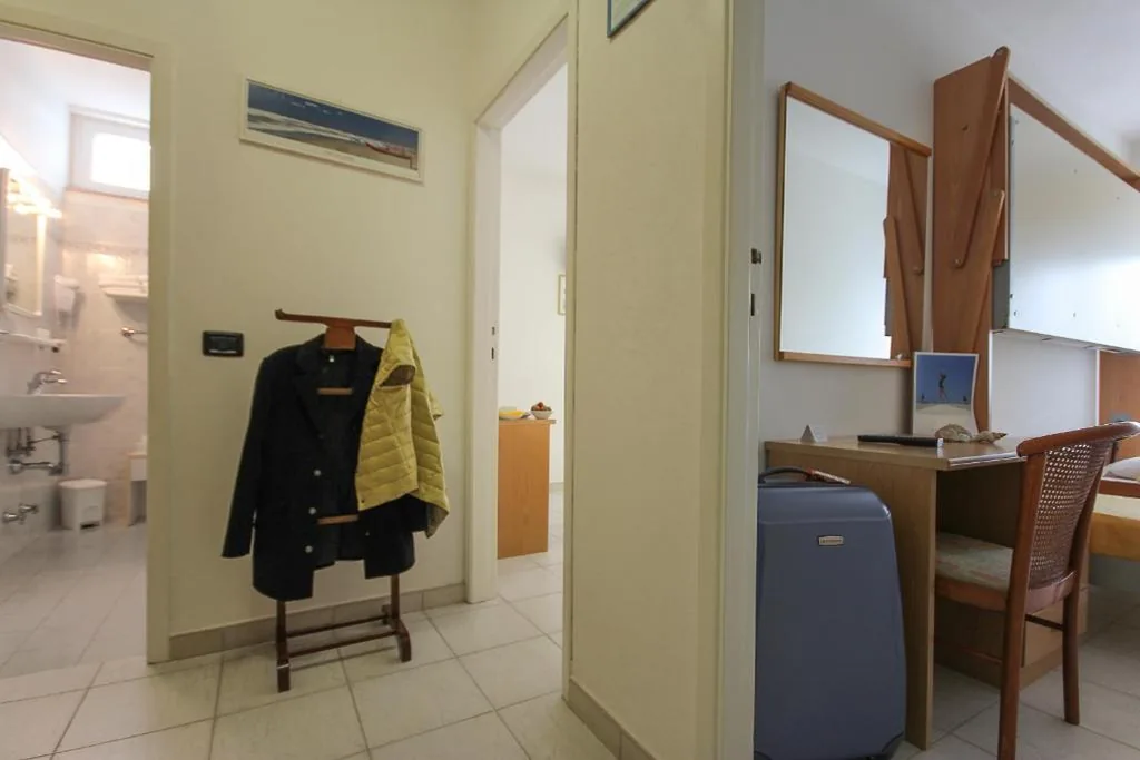 2 Camere Comunicanti — Hotel Miramare