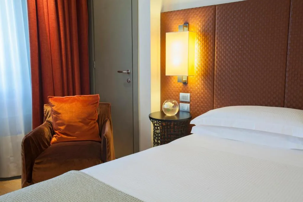 2 Connecting Double Rooms — Starhotels Michelangelo Florence