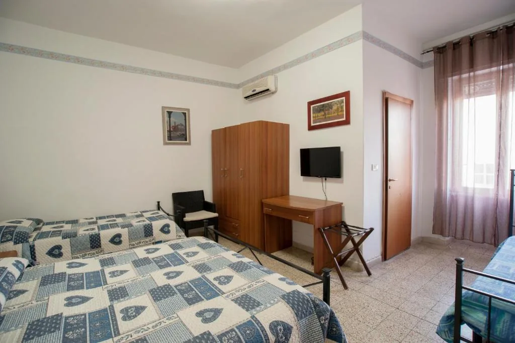 Albergo Pensione Ardenza SELF CHECK-IN — foto 5