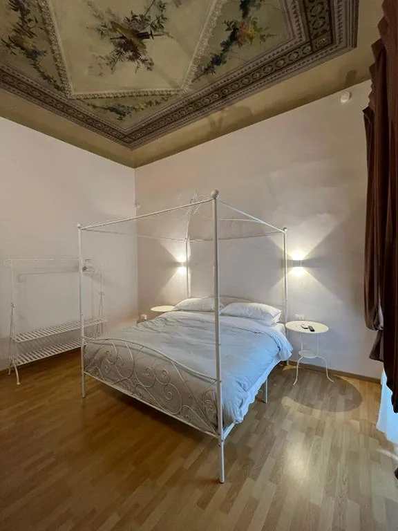 Large Double Room — B&B Dante Alighieri