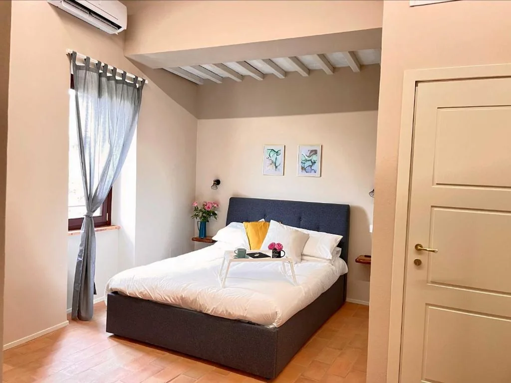 Ampia Camera Matrimoniale — B&B La Fenice
