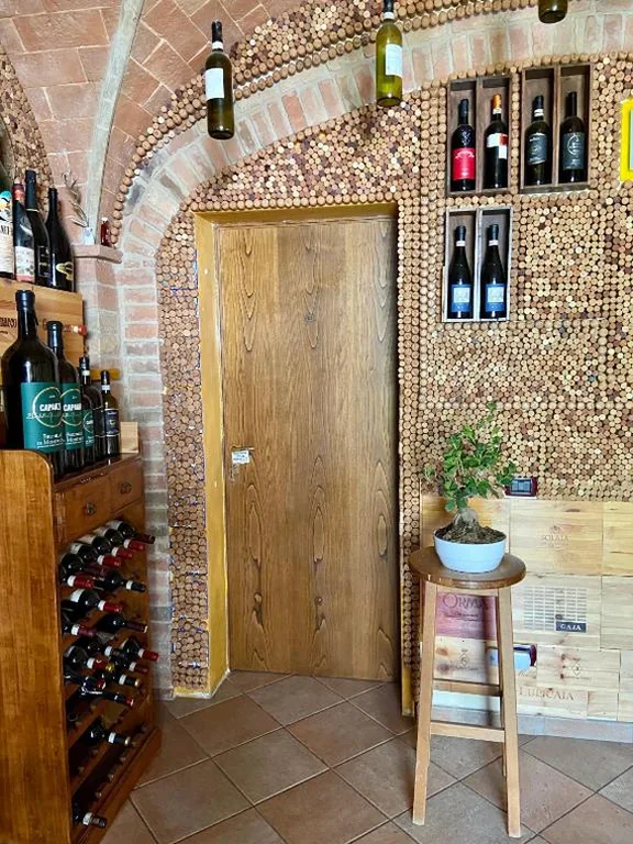 Ampia Camera Matrimoniale — Bed & Breakfast Casale Gregoriano