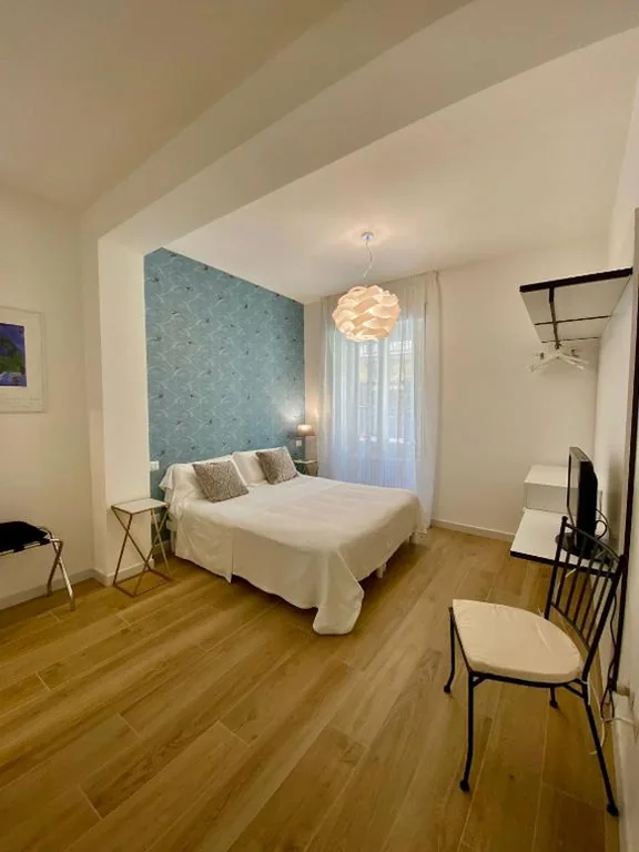 Ampia Camera Matrimoniale/Doppia con Letti Singoli — B&B Il Gabbiano