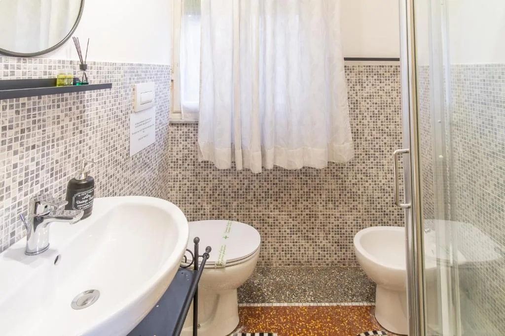 Large Double Room — Villa Catelli