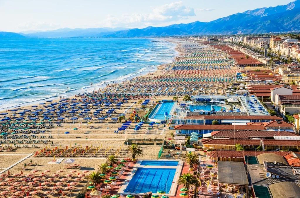 Ampio appartamento con giardino e due camere – Viareggio centro — foto 5