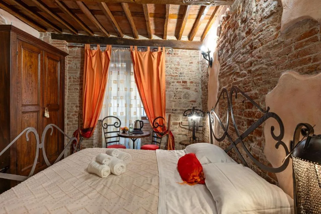 Antica Corte dei Principi Charming Rooms — foto 8