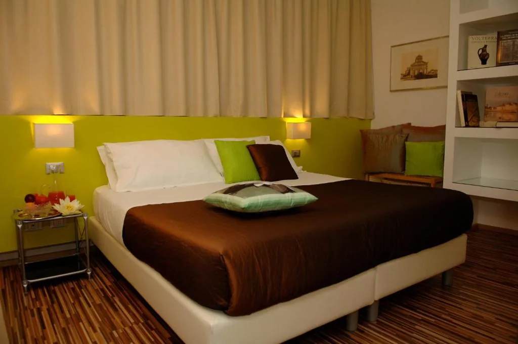 One-Bedroom Apartment (2 Adults) — B&B Live09 Design