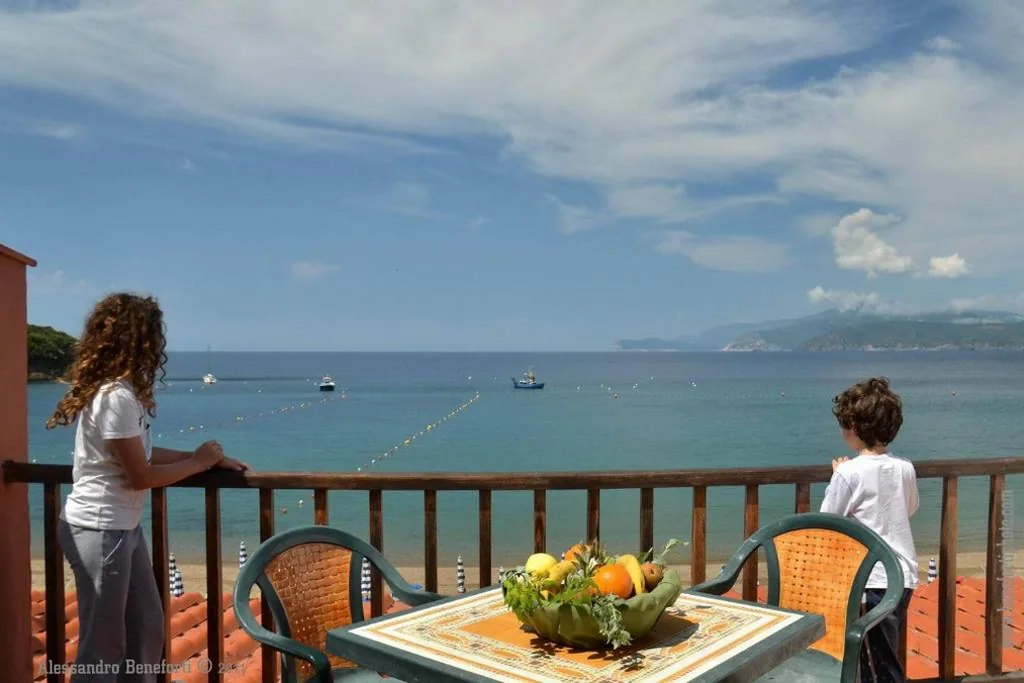 One-Bedroom Apartment (4 Adults) — Hotel Stella Maris