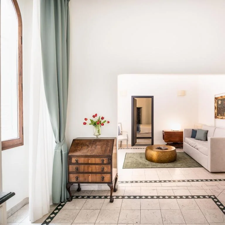 One-Bedroom Apartment — AQA Palace