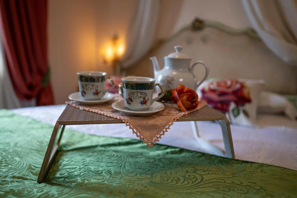 One-Bedroom Apartment with Balcony and Sea View — Sotto il cielo di Toscana casa vacanze no hotel service only adults