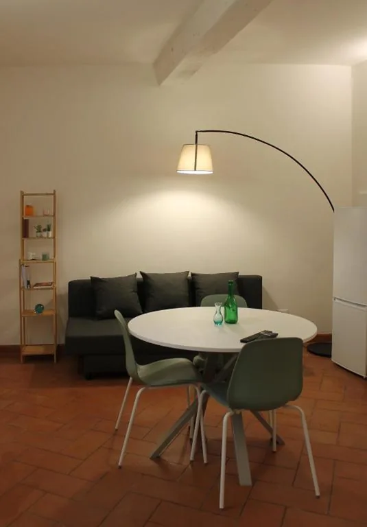 Appartamento con 1 Camera da Letto — Friends of Michelangelo
