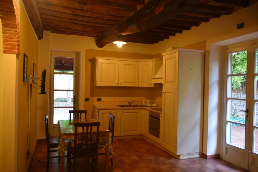 Two-Bedroom Apartment — Lucca Cycling Holidays Il Tiglio Rooms