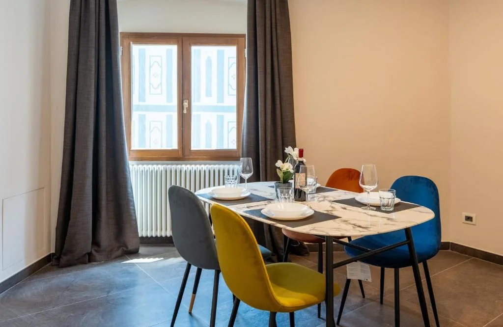 Appartamento con 3 Camere da Letto e con Vista — Florence Dome Rooms