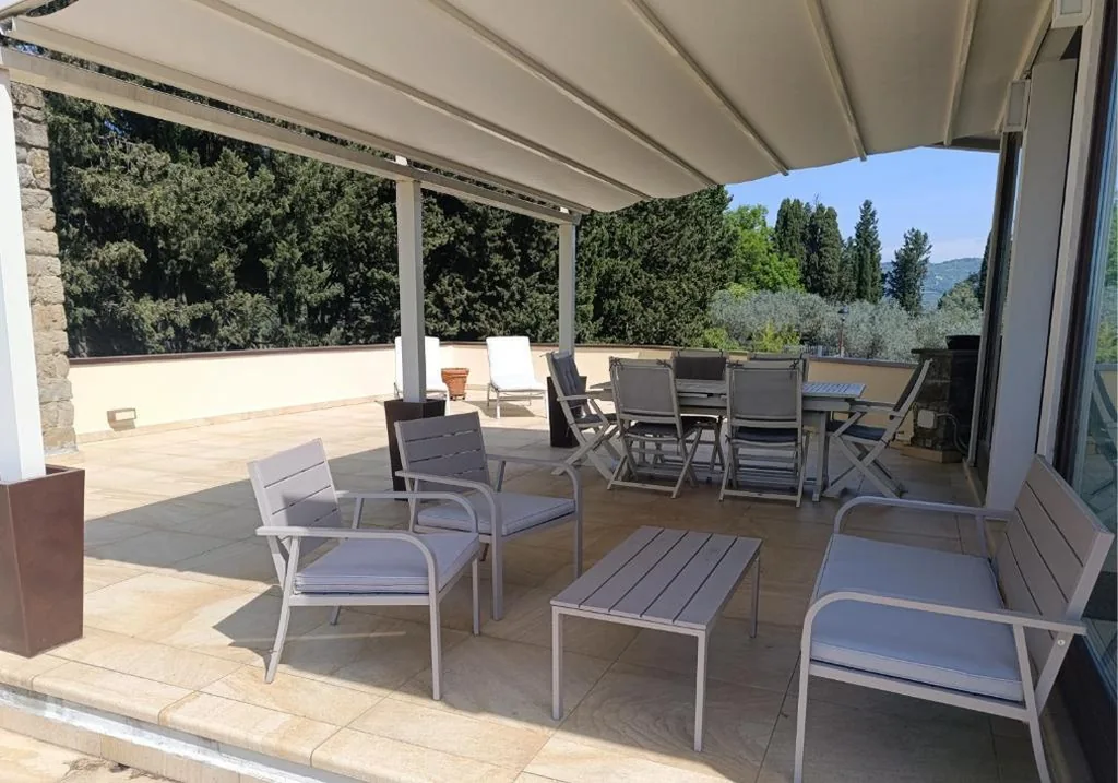 Appartamento con piscina in Villa — foto 8
